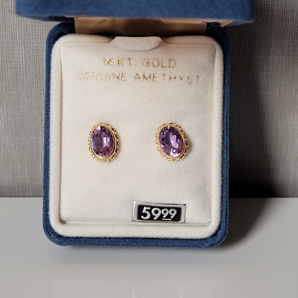 MCM Vintage 14K Gold Genuine Amethyst Oval Stud Earrings Twists Rope Detail 0.9g